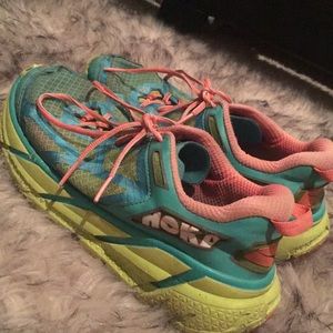 Hoka Shoes Women’s size 6